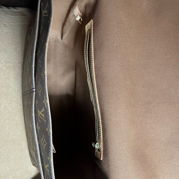 Louis Vuitton Sachet